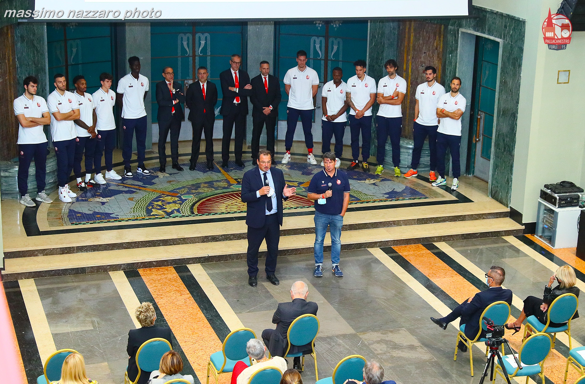 PRESENTAZIONE CASTROCARO (5)